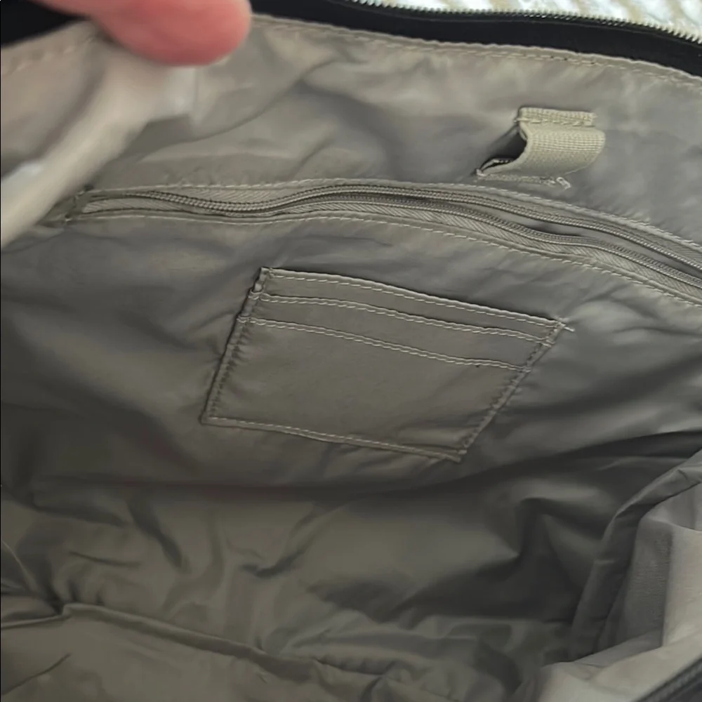 Baggallini Black Shoulder Bag with Adjustable Strap and Silver Hardware - Picture 5 of 11